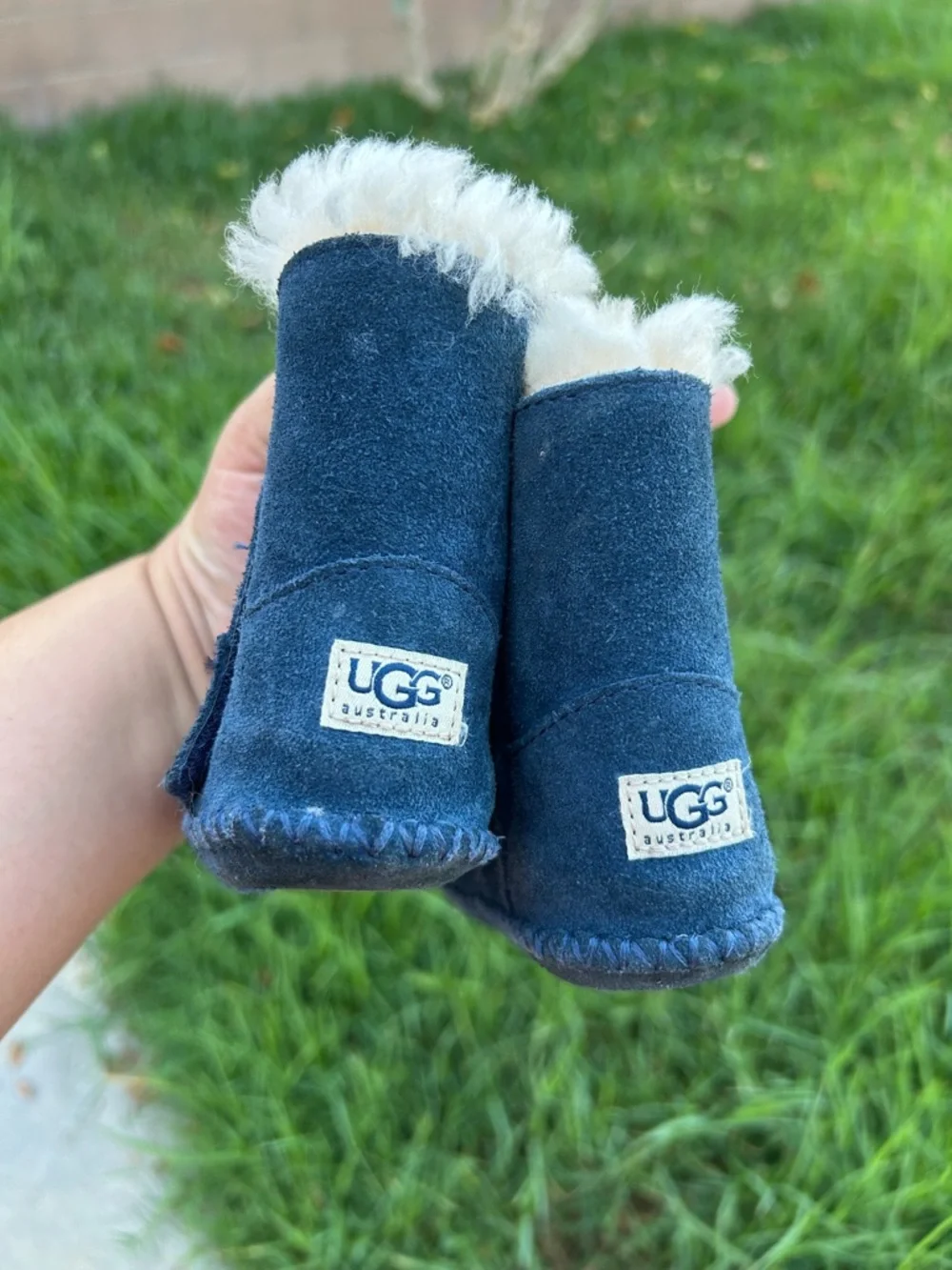 UGG soft navy